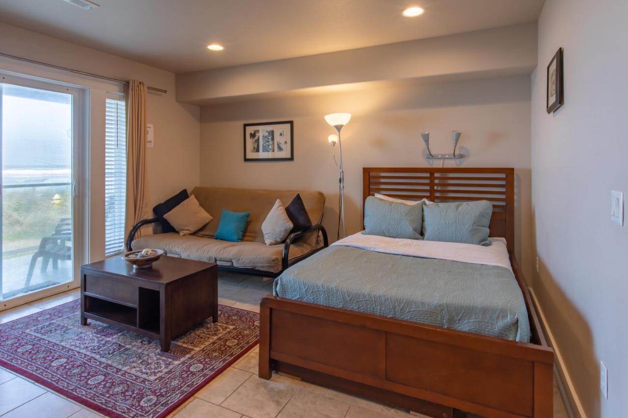 Rockaway Beach Vibes,Waterfront Oceanfront Rockaway Beach House Near Downtown,Wifi, Washer Dryer Exterior foto